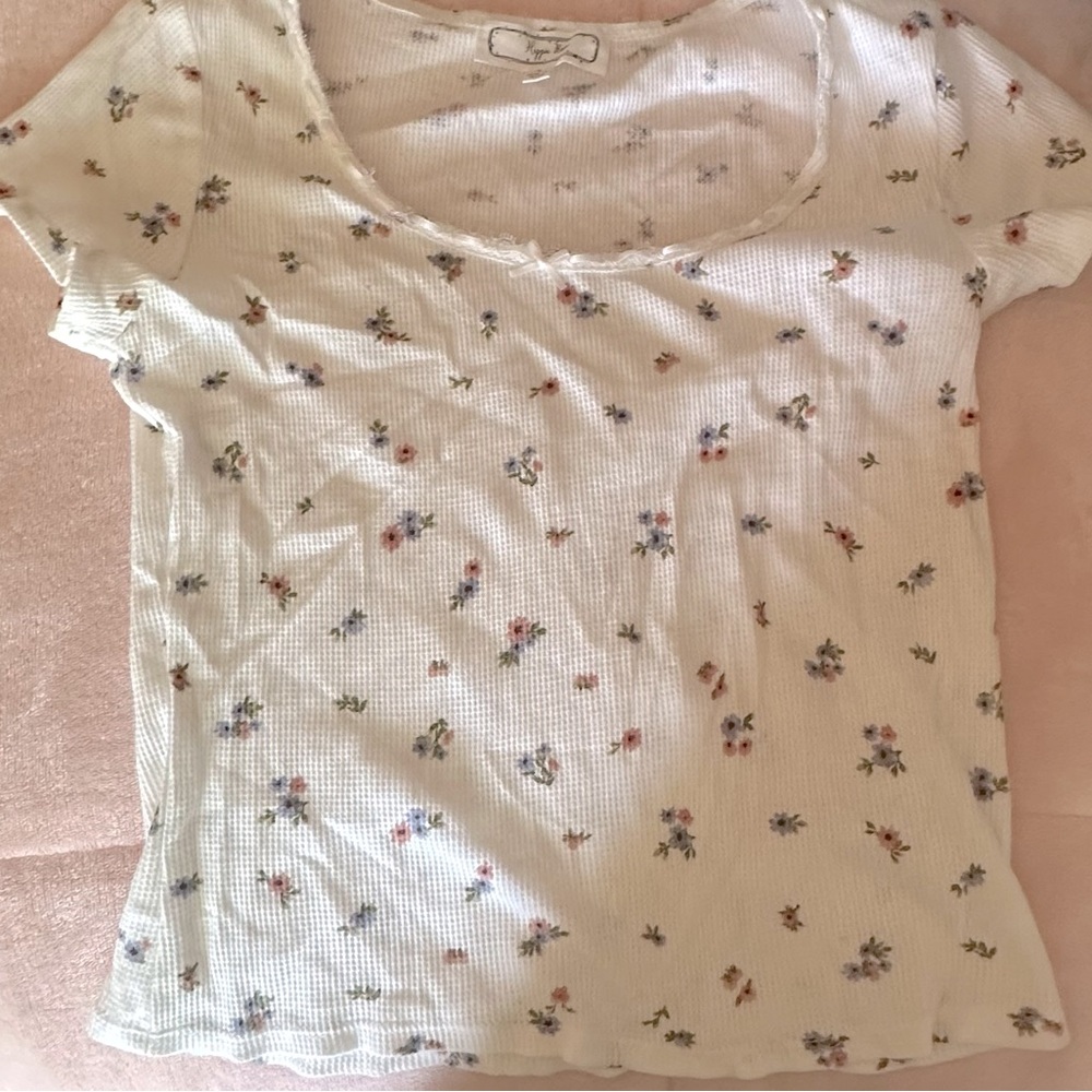 Hippie Rose Floral Print Waffle Knit Short Sleeve Women’s Size Large Top 💐🌷🩷